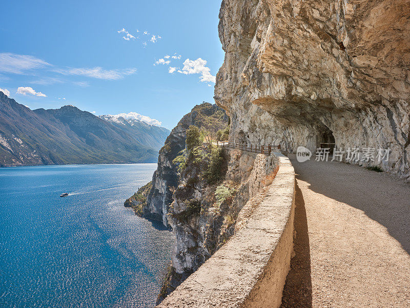 Strada del Ponale， 风景小径和观景点， 莱德罗， 里瓦德尔加尔达， 加尔达湖， 意大利